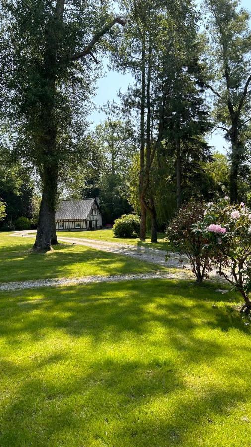 Le Clos De Lily Coudray-Rabut Екстериор снимка
