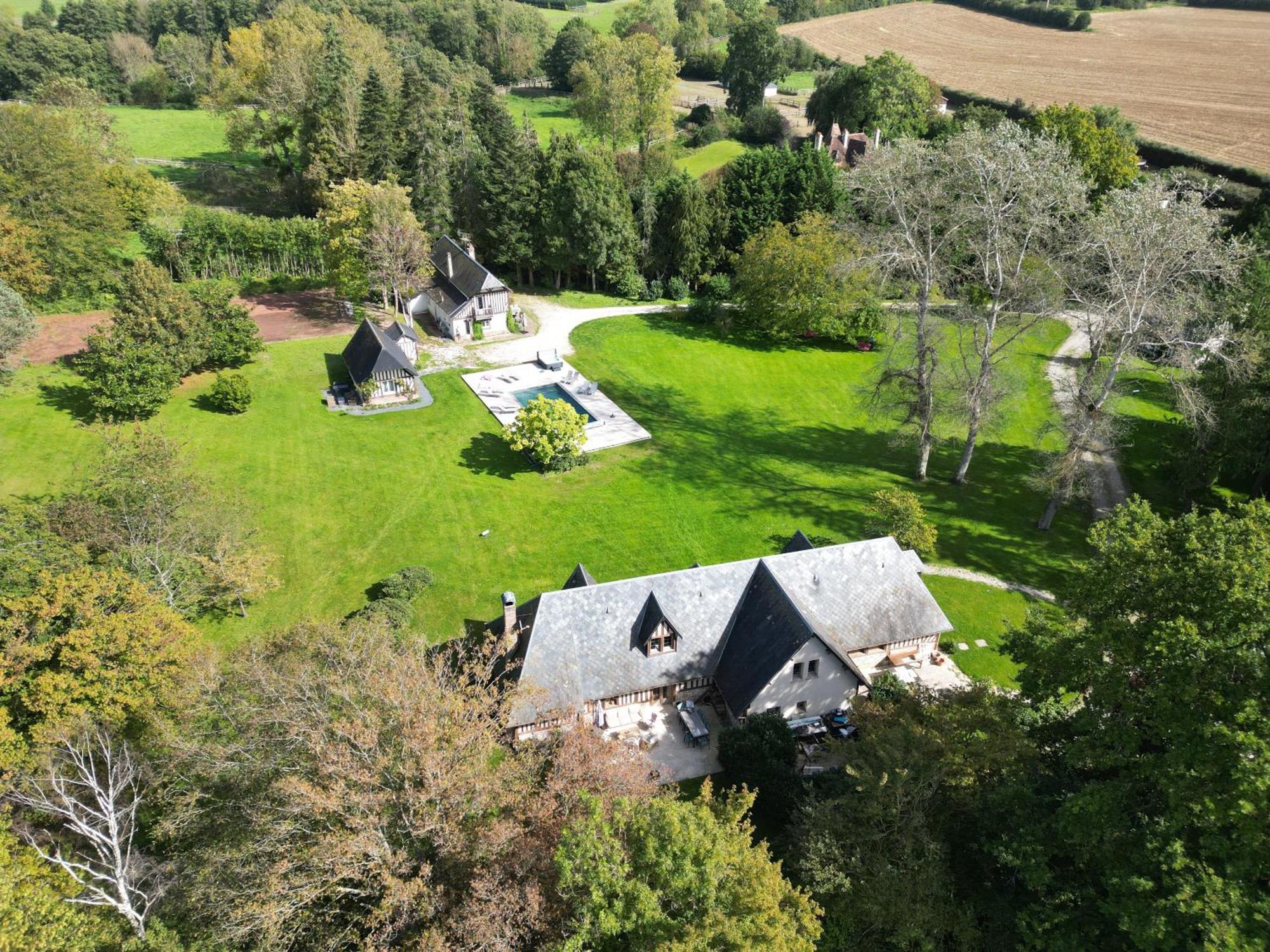 Le Clos De Lily Coudray-Rabut Екстериор снимка