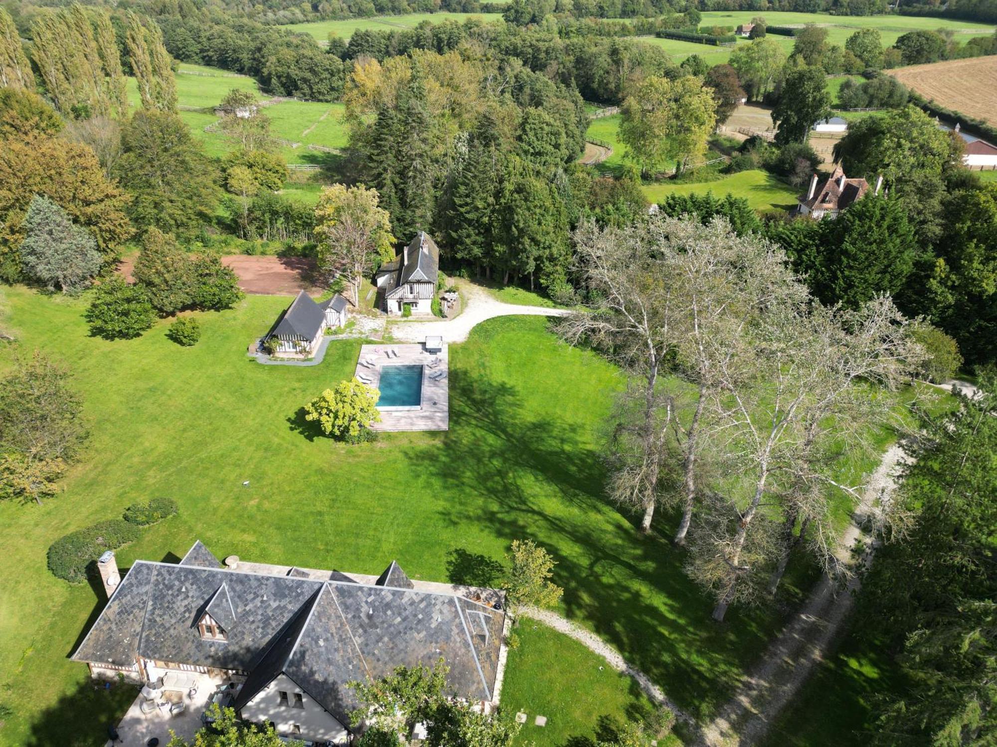 Le Clos De Lily Coudray-Rabut Екстериор снимка